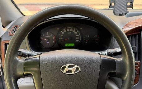 Hyundai Grand Starex Grand Starex I рестайлинг 2, 2011 год, 1 600 000 рублей, 8 фотография