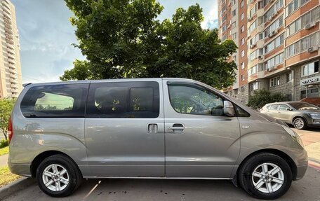 Hyundai Grand Starex Grand Starex I рестайлинг 2, 2011 год, 1 600 000 рублей, 15 фотография