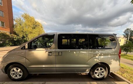 Hyundai Grand Starex Grand Starex I рестайлинг 2, 2011 год, 1 600 000 рублей, 18 фотография