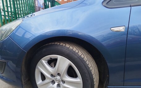Opel Astra J, 2014 год, 920 000 рублей, 4 фотография