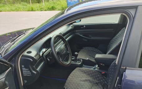Audi A4, 1996 год, 220 000 рублей, 10 фотография