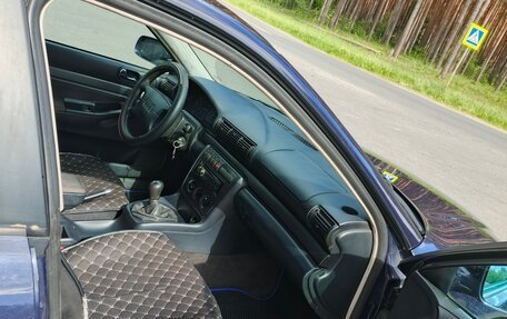 Audi A4, 1996 год, 220 000 рублей, 12 фотография
