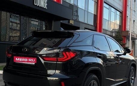Lexus RX IV рестайлинг, 2018 год, 4 370 000 рублей, 6 фотография