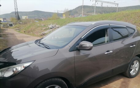 Hyundai ix35 I рестайлинг, 2012 год, 1 250 000 рублей, 2 фотография