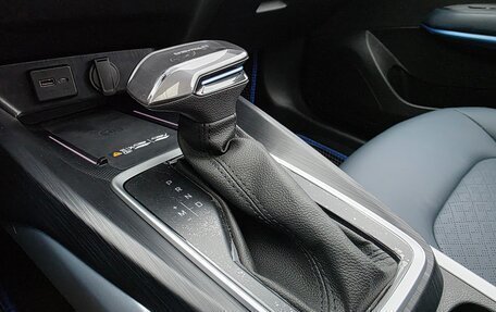 Chevrolet Monza, 2024 год, 1 570 000 рублей, 16 фотография