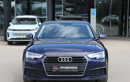 Audi A4, 2018 год, 2 320 000 рублей, 2 фотография