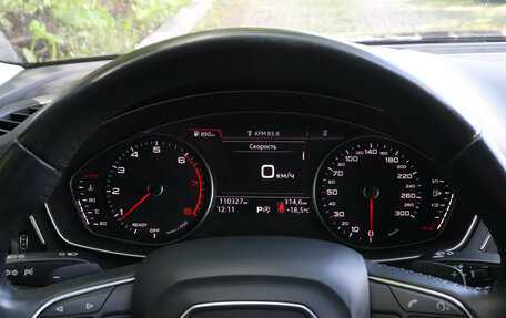 Audi A4, 2018 год, 2 320 000 рублей, 12 фотография