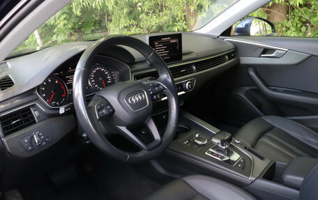 Audi A4, 2018 год, 2 320 000 рублей, 14 фотография
