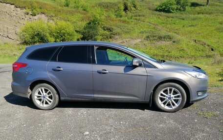 Ford Focus III, 2015 год, 950 000 рублей, 3 фотография