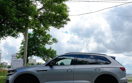 Volkswagen Touareg III, 2019 год, 5 100 000 рублей, 3 фотография