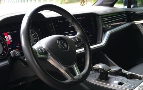 Volkswagen Touareg III, 2019 год, 5 100 000 рублей, 15 фотография