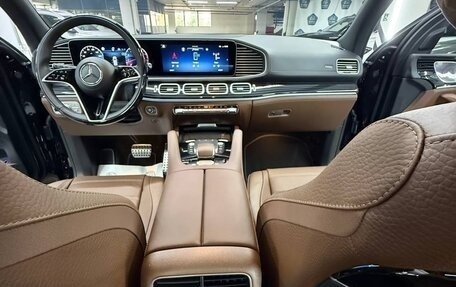 Mercedes-Benz GLS, 2025 год, 15 500 000 рублей, 21 фотография