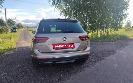 Volkswagen Tiguan II, 2017 год, 2 350 000 рублей, 4 фотография