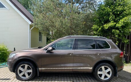 Volkswagen Touareg III, 2012 год, 1 950 000 рублей, 3 фотография