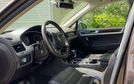Volkswagen Touareg III, 2012 год, 1 950 000 рублей, 11 фотография