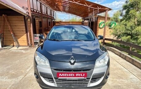 Renault Megane III, 2011 год, 675 000 рублей, 4 фотография
