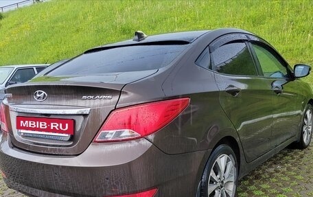 Hyundai Solaris II рестайлинг, 2015 год, 900 000 рублей, 6 фотография