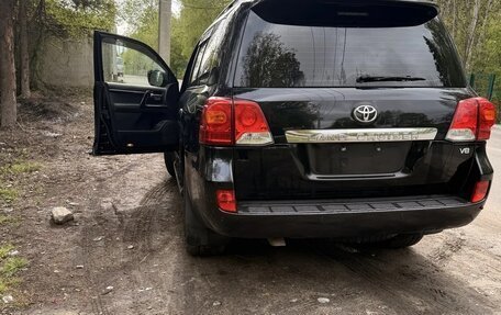 Toyota Land Cruiser 200, 2013 год, 5 400 000 рублей, 4 фотография