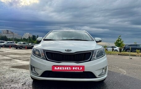 KIA Rio III рестайлинг, 2014 год, 900 000 рублей, 5 фотография