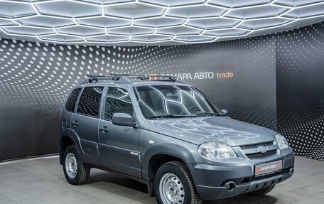 Chevrolet Niva I рестайлинг, 2017 год, 647 000 рублей, 3 фотография