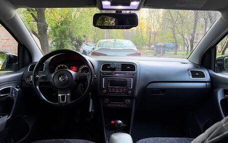 Volkswagen Polo VI (EU Market), 2013 год, 750 000 рублей, 3 фотография