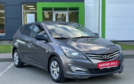 Hyundai Solaris II рестайлинг, 2014 год, 999 000 рублей, 3 фотография