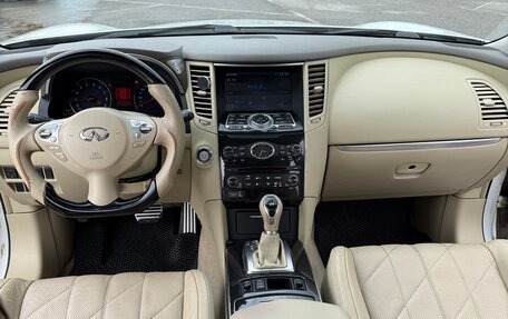 Infiniti FX II, 2009 год, 1 395 000 рублей, 12 фотография