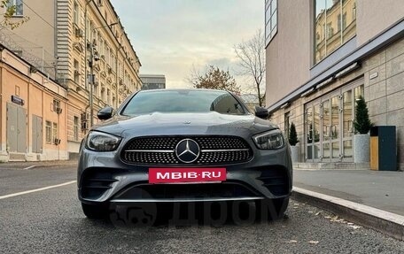 Mercedes-Benz E-Класс, 2021 год, 3 905 000 рублей, 2 фотография