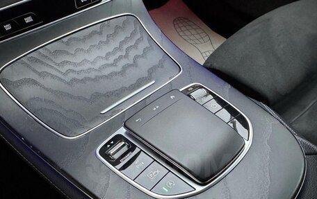Mercedes-Benz E-Класс, 2021 год, 3 905 000 рублей, 20 фотография