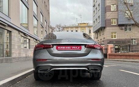 Mercedes-Benz E-Класс, 2021 год, 3 905 000 рублей, 10 фотография