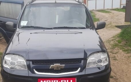 Chevrolet Niva I рестайлинг, 2011 год, 520 000 рублей, 5 фотография