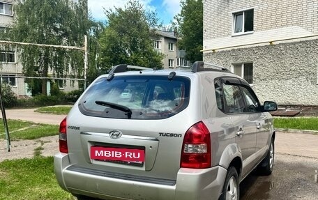 Hyundai Tucson III, 2007 год, 800 000 рублей, 3 фотография