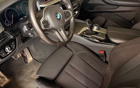 BMW 5 серия, 2019 год, 4 350 000 рублей, 8 фотография