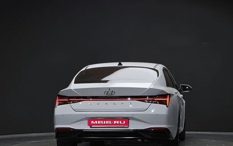Hyundai Avante, 2022 год, 1 750 000 рублей, 4 фотография