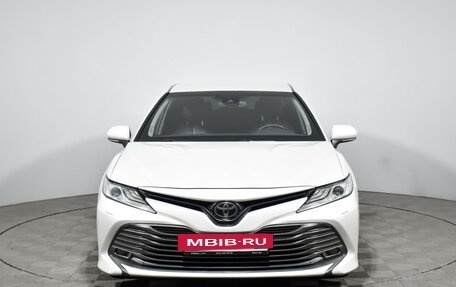 Toyota Camry, 2019 год, 2 489 000 рублей, 2 фотография
