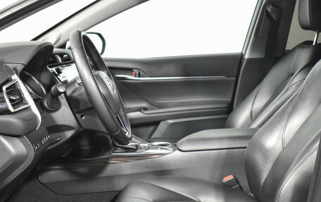 Toyota Camry, 2019 год, 2 489 000 рублей, 11 фотография