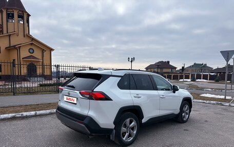 Toyota RAV4, 2019 год, 2 999 000 рублей, 8 фотография