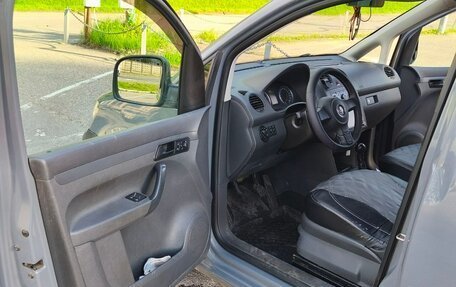 Volkswagen Caddy III рестайлинг, 2011 год, 750 000 рублей, 11 фотография