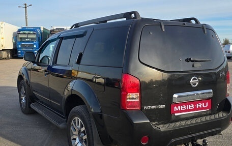 Nissan Pathfinder, 2010 год, 1 299 000 рублей, 6 фотография