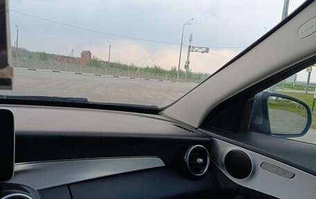 Mercedes-Benz C-Класс, 2018 год, 2 000 000 рублей, 7 фотография