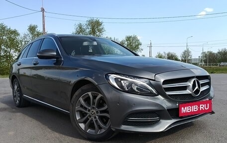 Mercedes-Benz C-Класс, 2018 год, 2 000 000 рублей, 2 фотография