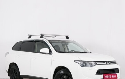 Mitsubishi Outlander III рестайлинг 3, 2013 год, 1 349 000 рублей, 1 фотография