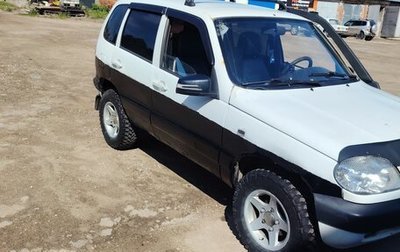 Chevrolet Niva I рестайлинг, 2003 год, 350 000 рублей, 1 фотография