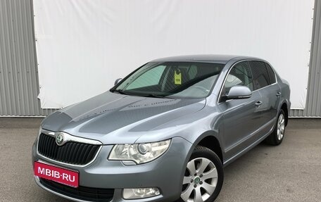 Skoda Superb III рестайлинг, 2012 год, 1 150 000 рублей, 1 фотография
