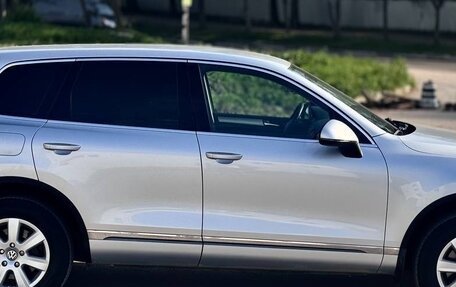 Volkswagen Touareg III, 2011 год, 1 800 000 рублей, 9 фотография