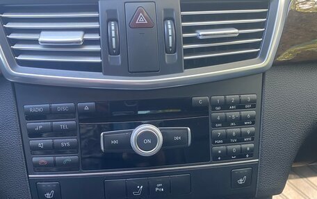 Mercedes-Benz E-Класс, 2011 год, 1 050 000 рублей, 13 фотография