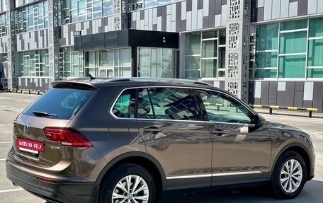 Volkswagen Tiguan II, 2018 год, 2 690 000 рублей, 9 фотография