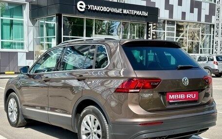 Volkswagen Tiguan II, 2018 год, 2 690 000 рублей, 5 фотография
