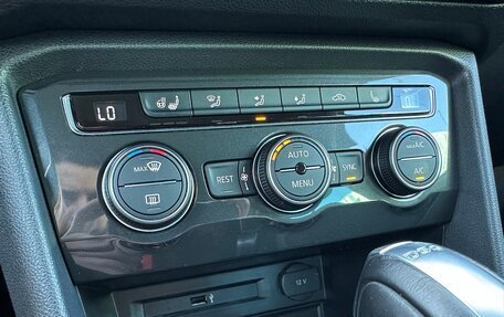 Volkswagen Tiguan II, 2018 год, 2 690 000 рублей, 21 фотография