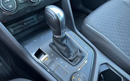 Volkswagen Tiguan II, 2018 год, 2 690 000 рублей, 22 фотография